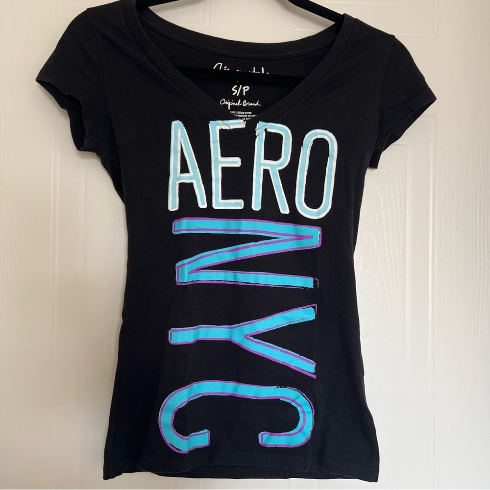 Aeropostale Black Tee with Blue and Purple Graphic